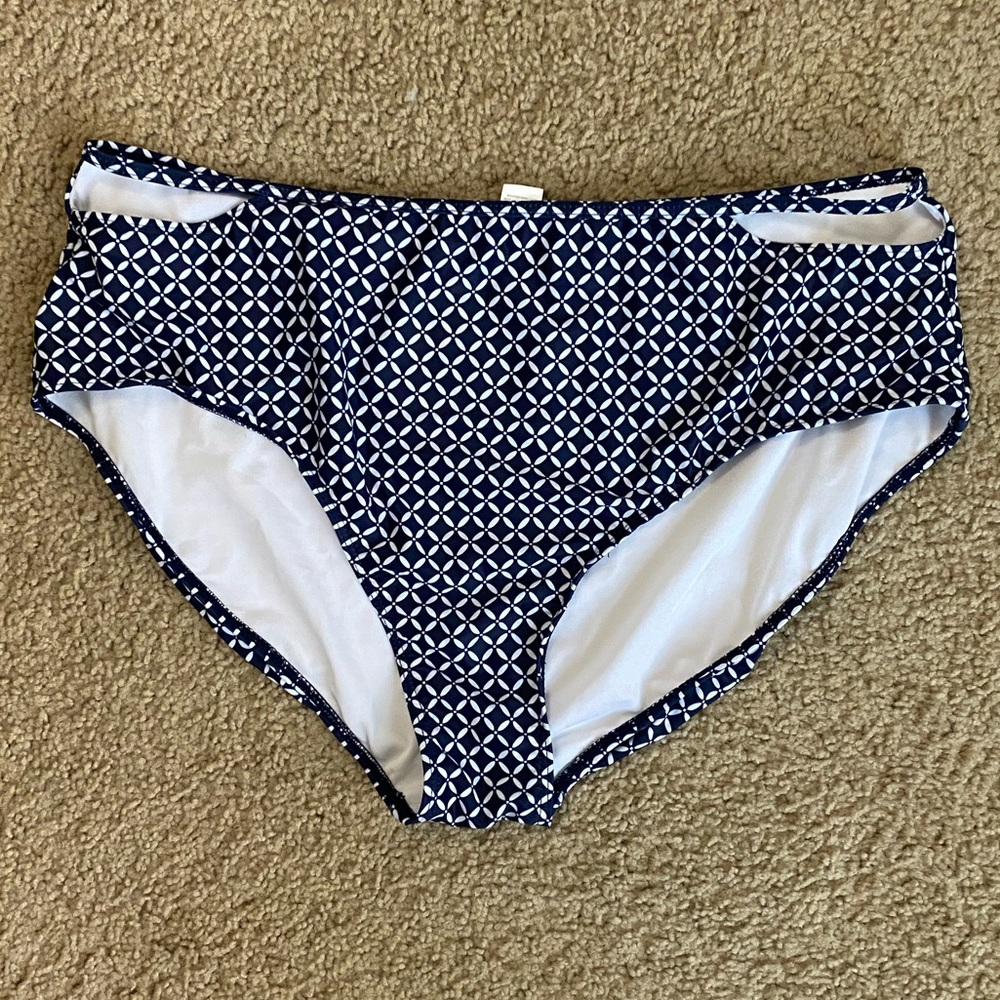 High-waisted Bikini Bottoms Size 2X